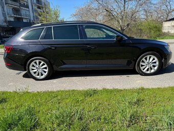 Škoda Superb combi 2.0 TDI DSG STYLE - 7