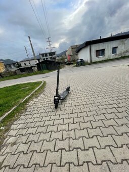 Elektricka kolobežka - 7