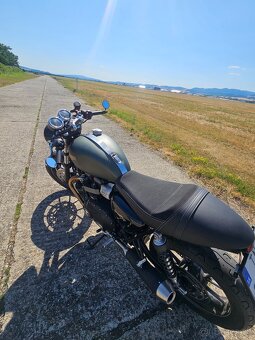 Triumph Street Cup 900 - 7
