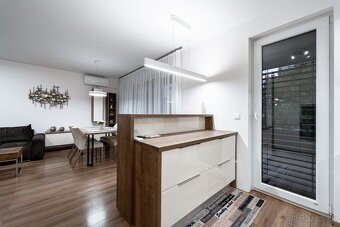 3i byt, ul. Strážovská 10 - NOVÁ TERASA, 79m2, terasa 25m2, - 7