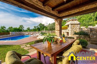 Na predaj KAMENNÝ DOM s LUXUSOM v srdci Istrie - 7