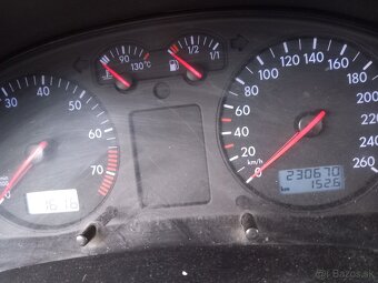 Predám Volkswagen Passat Combi 1.6 benzín - 7