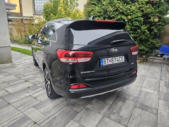 Predám Kia Sorento 2.2 CRDi VGT 4WD - 7
