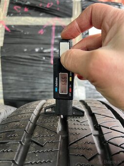 Zimné pneumatiky continental 255/55R19 - 7