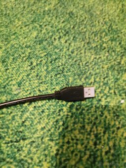 Volant a pedále na PC a PS3 - 7