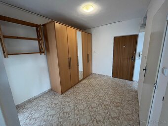 Predam 2- izbovy byt - 7