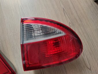 Seat Leon zadné svetlá - 7