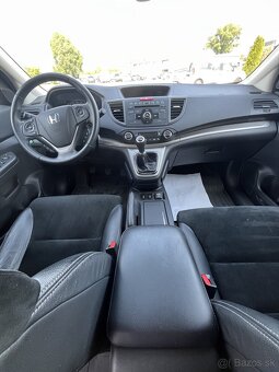 Honda CR-V 2,2 idtec 110 kw 4x4 - 7