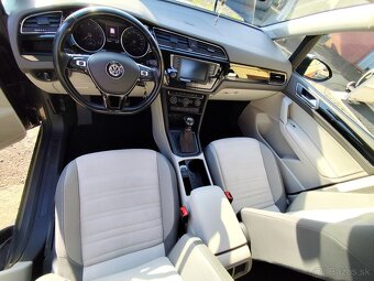 Volkswagen Touran - 7