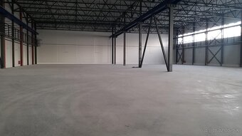 Na prenájom 1600 m2 sklad + administratíva Banská Bystrica - 7