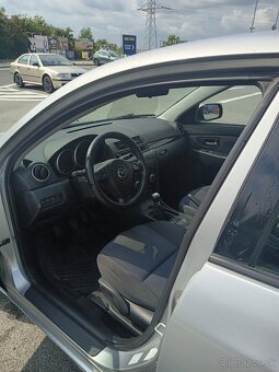 Mazda 3 2005 1.6 benzín 191000 km - 7