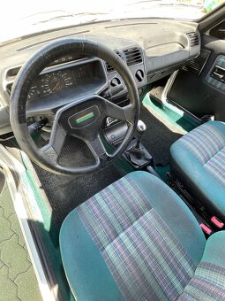 Peugeot 205 - 7