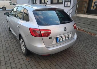 Seat Ibiza 1,6 TDI Style nafta manuál 77 kw - 7