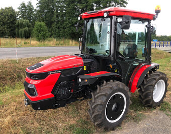 Malotraktor AGT 1060-SVAHOVÝ SPECIÁL, otoč. pracovisko, 56HP - 7
