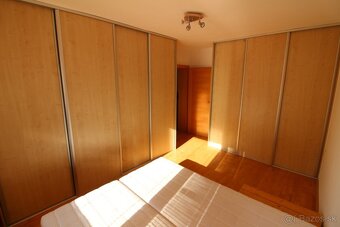 Na predaj 3-izbový byt s balkónom v Bojniciach, sídlisko Lúč - 7