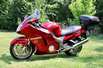 Honda CBR 1100 XX Blackbird - 7