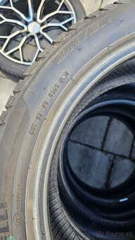 Pirelli p-zero 235/45 r19 - 7