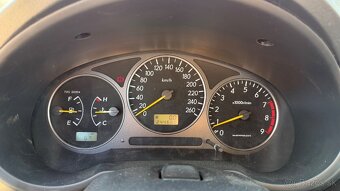 Predáme Subaru Impreza wrx 2001 sedan - 7