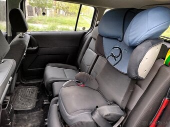 Znížená cena predám Mazda 5 1.8 benzin - 7
