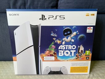 Sony Playstation 5 Slim, Mechanika, 1 ovládač + stojan s RGB - 7
