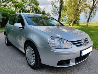 Volkswagen Golf V 1.4 16V Benzín - 7