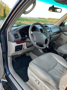 Predam Toyotu Land Cruiser 120 D-4D - 7