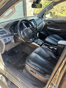 Mitsubishi L200 - 7