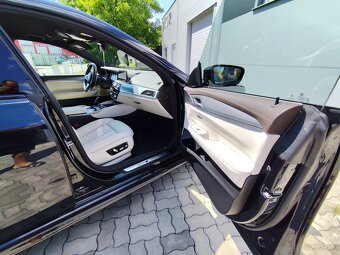 BMW Rad 6 GT 630d xDrive Gran Turismo A/T - 7