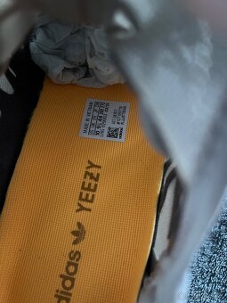 Adidas Yeezy 350 - 7