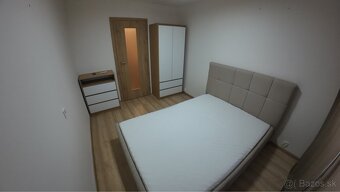 Ponúkam 2-izbový byt - 7