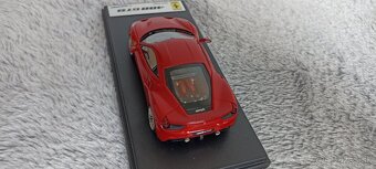 Predám model Ferrari 488 GTB 1:43 Looksmart - 7