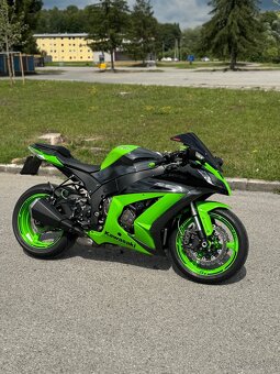 Kawasaki ninja ZX10R 2012 - 7