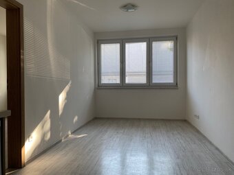 Prenájom 2-izbový byt - 7