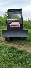 Pasovy traktor - 7