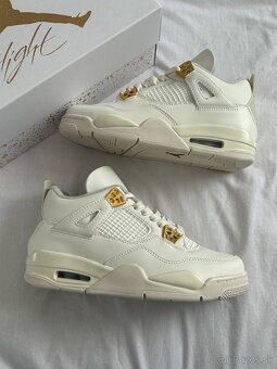 Jordan 4 - 7