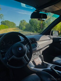 BMW X5 4.4 - 7