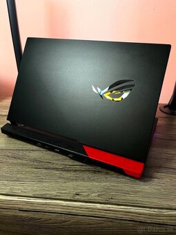 Asus Rog Strix / Ryzen 9 / RTX 3060 / 300 Hz 15.6 IPS - 7