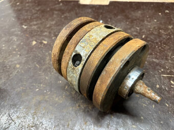 Predám klukový hriadeľ JAWA 350/360, 361 634 - 7