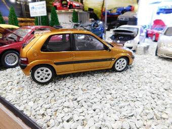 model auta Citroen Saxo VTS Otto mobile 1:18 - 7