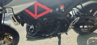 Aprilia Shiver 900 - 7