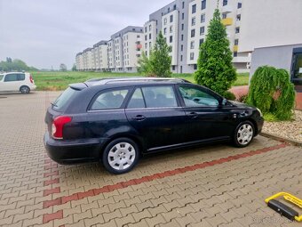 Predám Toyota Avensis 2.0 diesel 85kw - 7
