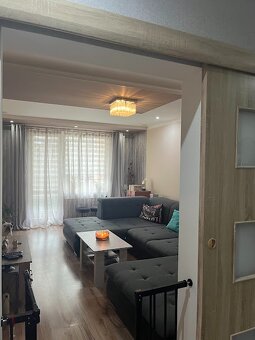 Predaj 3 izbového bytu s garážou v obci Hliník nad Hronom. - 7