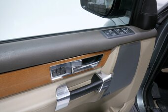 LAND ROVER DISCOVERY 3,0 SD V6 - 7