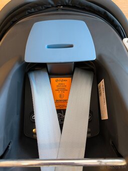 Cybex Aton 5 s Isofix základňou - 7