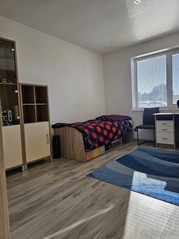 Na predaj moderný 4-izbový rodinný dom v krásnej obci Valča - 7