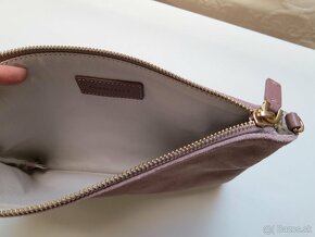 Kožená crossbody kabelka COCCINELLE - 7