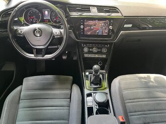 Vw Touran 1,4TSI 110KW Highline M6 - 7