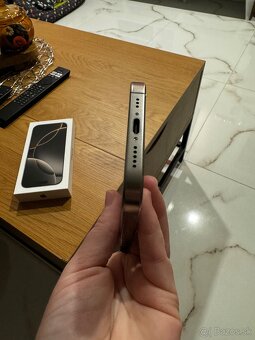Iphone 16 Pro 256gb prírodný titán - 7