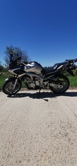 Yamaha FZ6 - 7