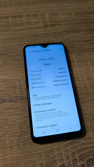 Samsung Galaxy A20e – čierny - 7